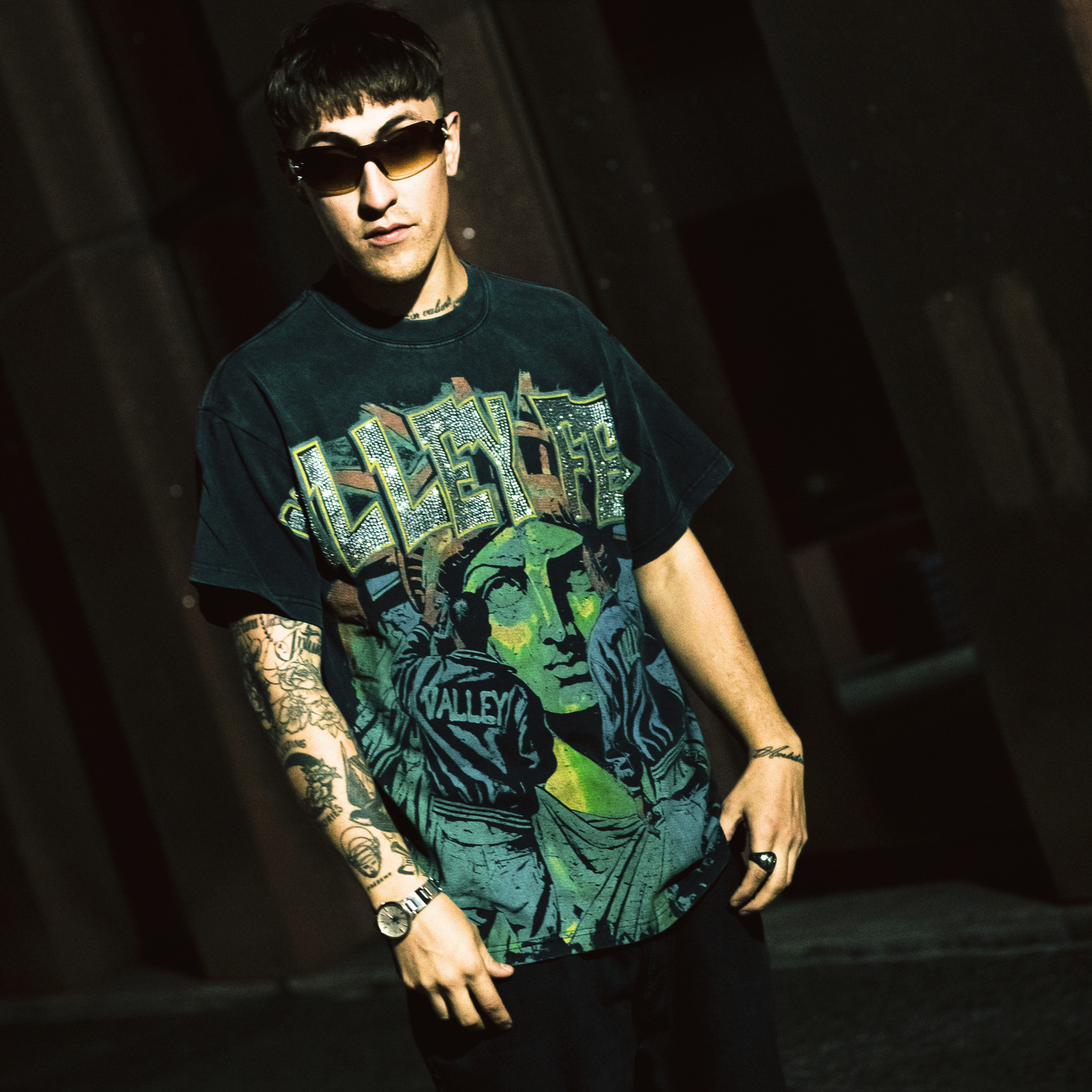 POLERA VALE FOREVER "GRAFFITI"