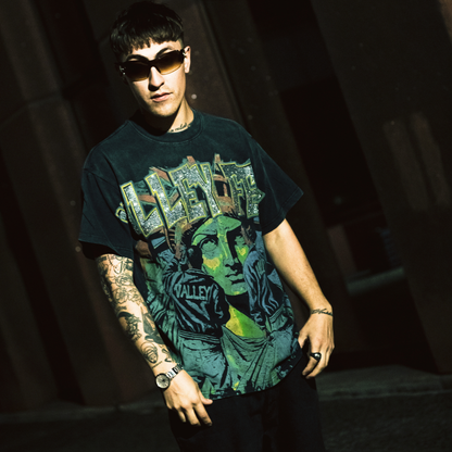 POLERA VALE FOREVER "GRAFFITI"
